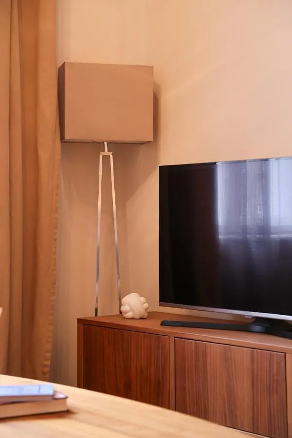 Deluxe Central Apartment With 4Bedrm 2 Bathrm Budapeste